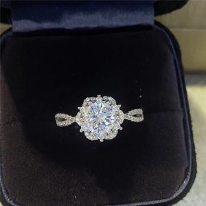 New925 silver Princess Aisha six claws Moissanite diamond engagement ring female